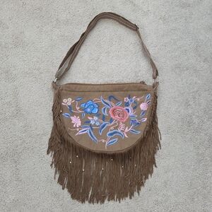 Nwt! La Bellum By Hillary Scott Embroidered Beaded Fringe Bag
